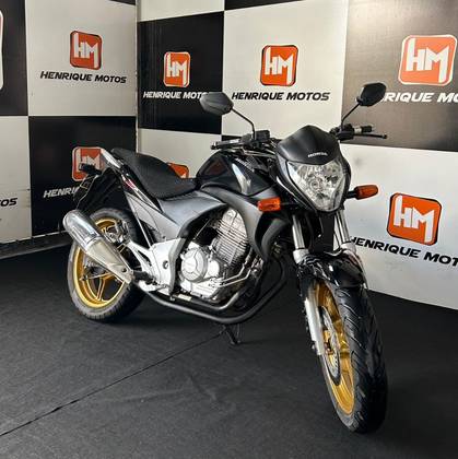 HONDA CB 300R 